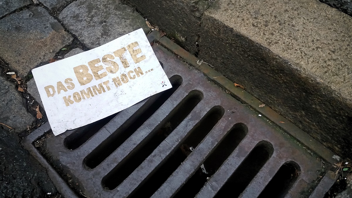 Teamgeist verhindert, dass alles den Bach runtergeht... Teamgeist verhindert, dass alles den Bach runtergeht... (Foto: Ralph Stenzel)