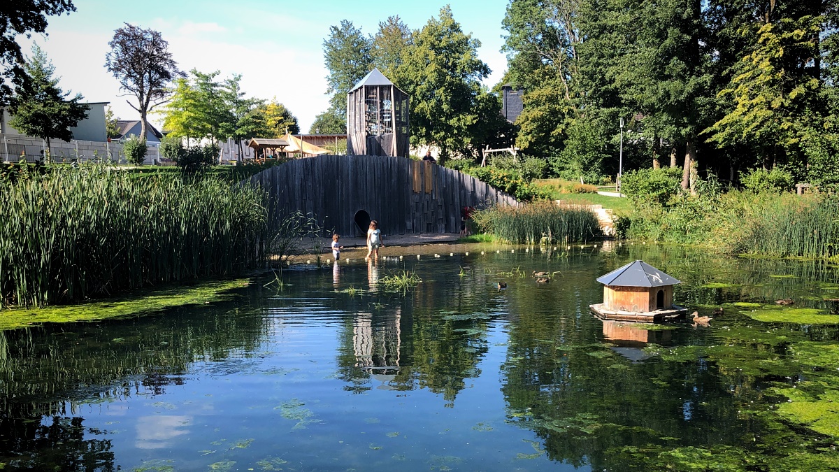 Am Wasserspielplatz Teuschnitz (Foto: Dieter Dippel)
